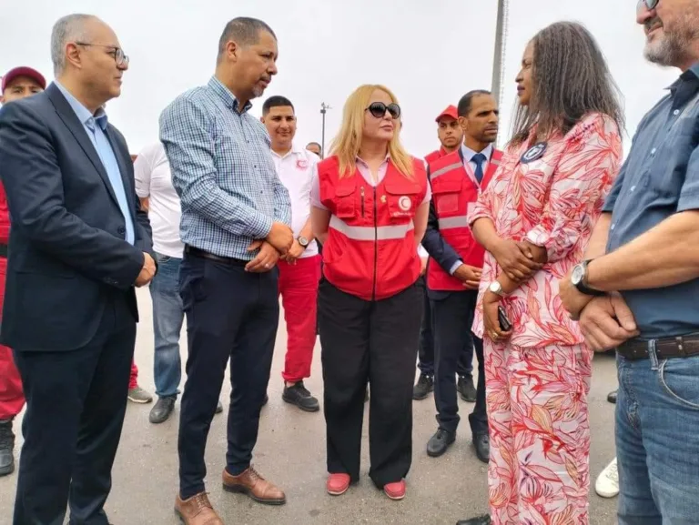 Algerian Red Crescent President Oversees Arrival of Aid Shipments for Sahrawi People