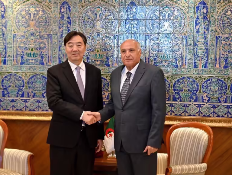 Algerian FM Attaf Receives Chinese Special Envoy for the Middle East