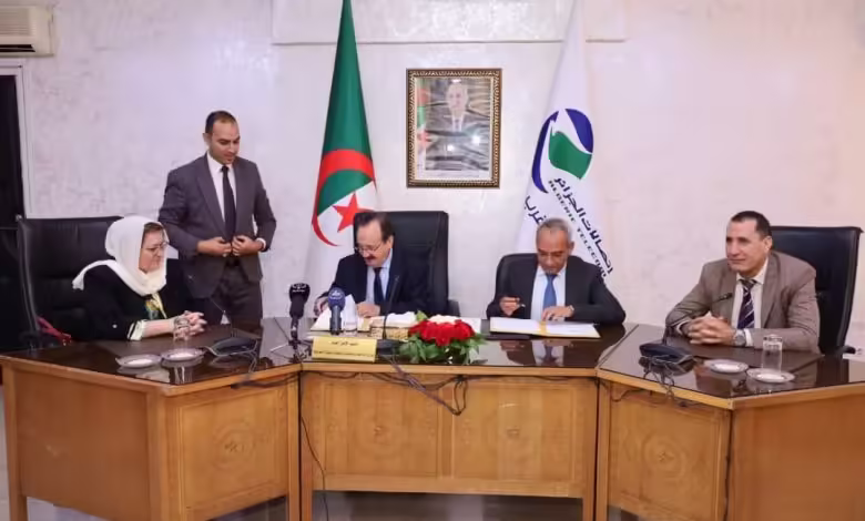 Interior Ministry, Algérie Télécom Sign Agreement to Connect Primary Schools to Internet