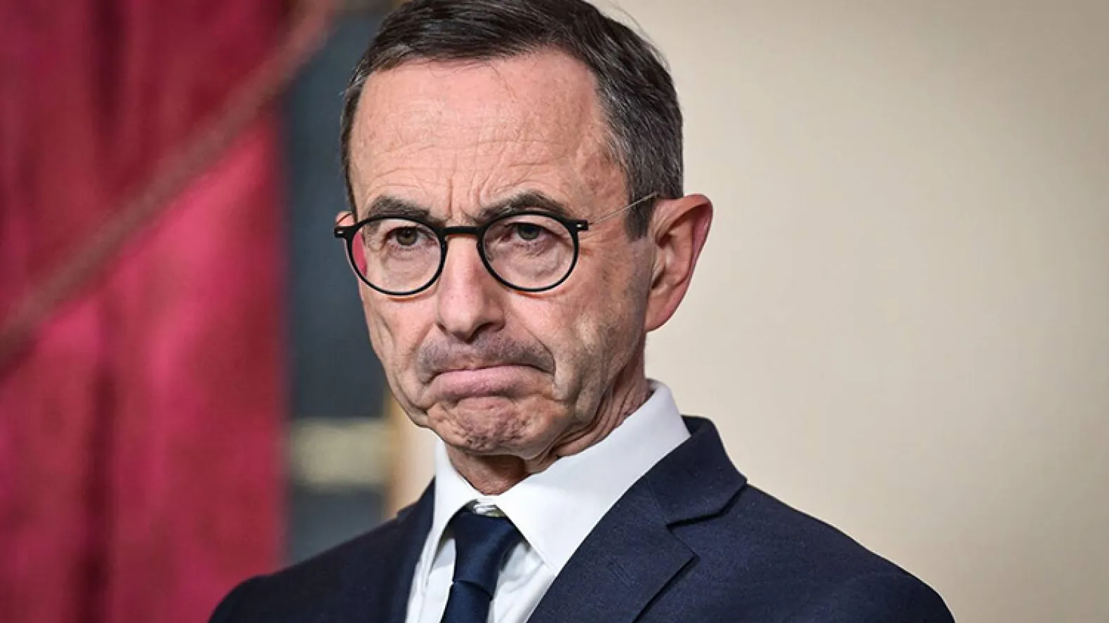 Bruno Retailleau Must Go: France’s Interior Minister Slammed for Arrogance and Cold-Blooded Silence After Mosque Murder